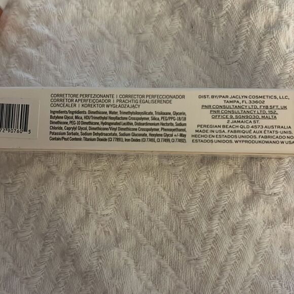 (JACLYN) perfecting concealer - Picture 3 of 3